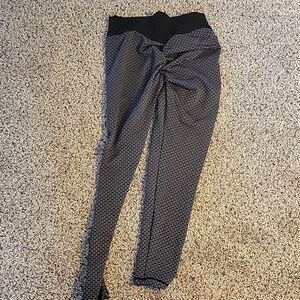 booty leggings large